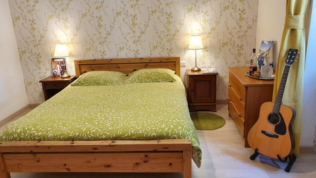 La Malinette B&B, Calme Et Authenticite Mâlain Kültér fotó