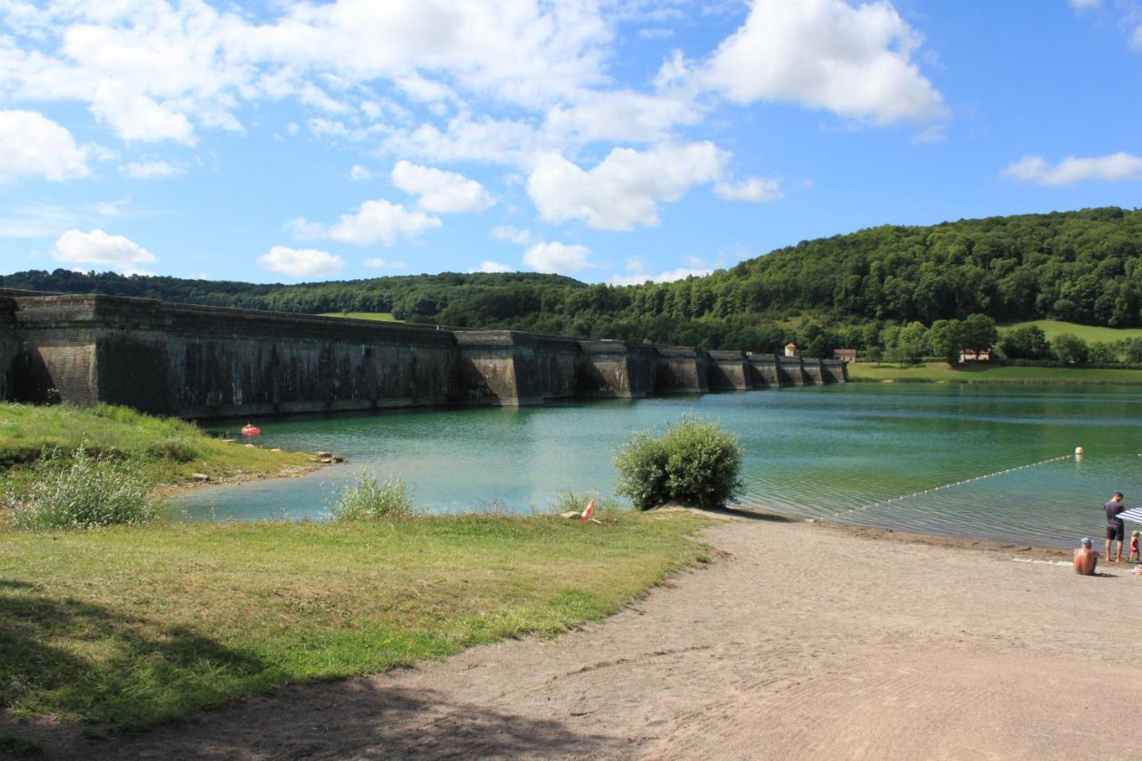 La Malinette B&B, Calme Et Authenticite Mâlain Kültér fotó